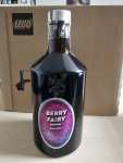 Aukce Berry Fairy absinthe Žufánek 0,5l 70% L.E. - 341/484
